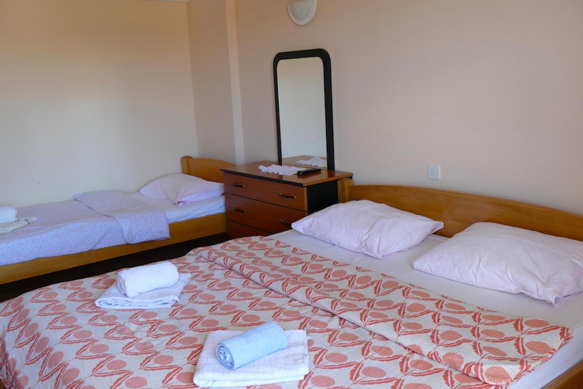 B&B Garni Toni Supetarska Draga Cameră foto